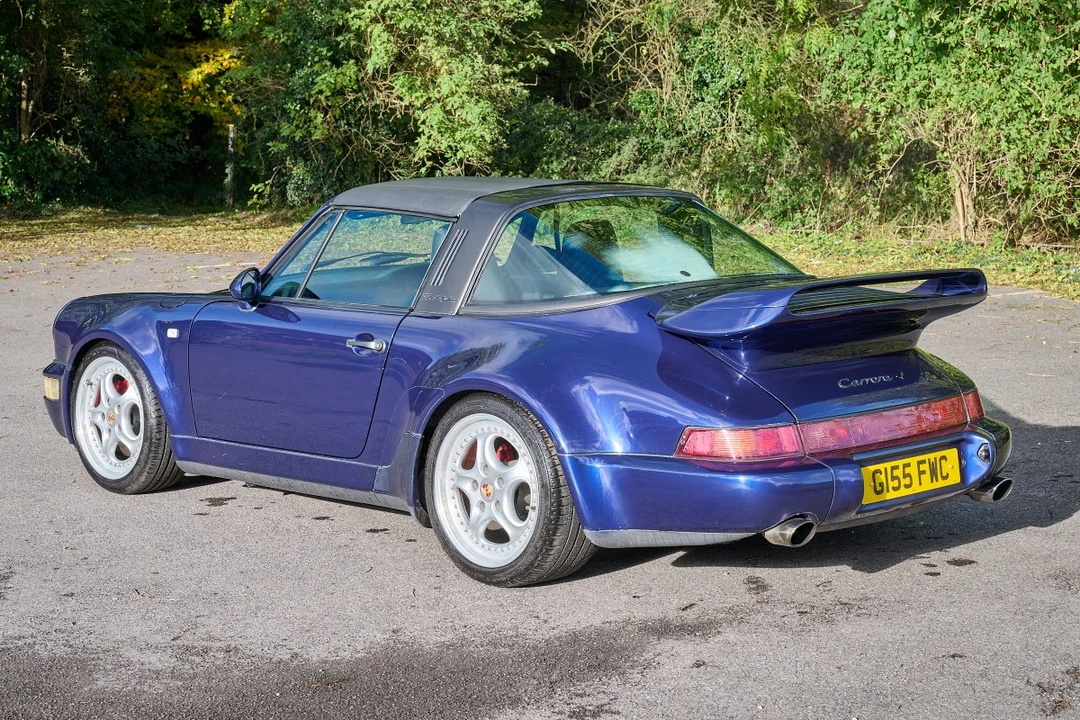 1990 Porsche 964 Carrera 4 - Image 13 of 30