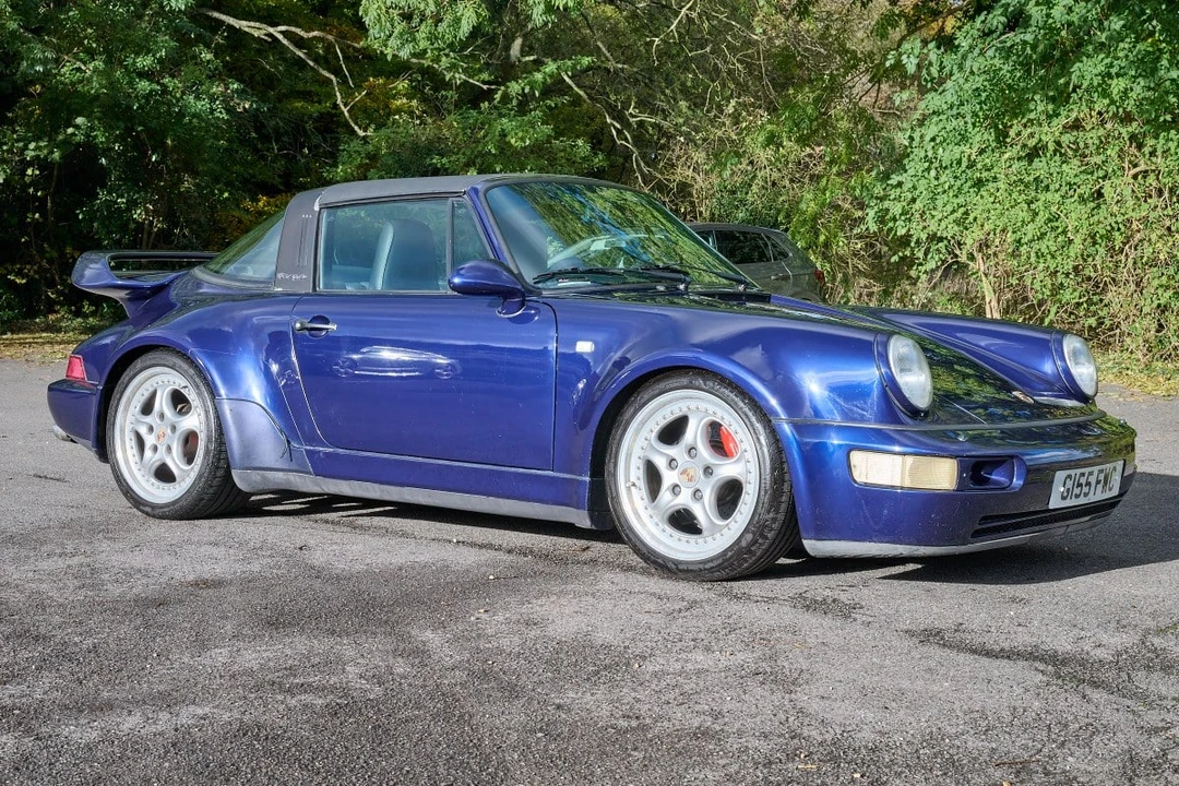 1990 Porsche 964 Carrera 4 - Image 2 of 30