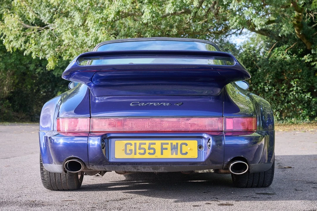 1990 Porsche 964 Carrera 4 - Image 16 of 30