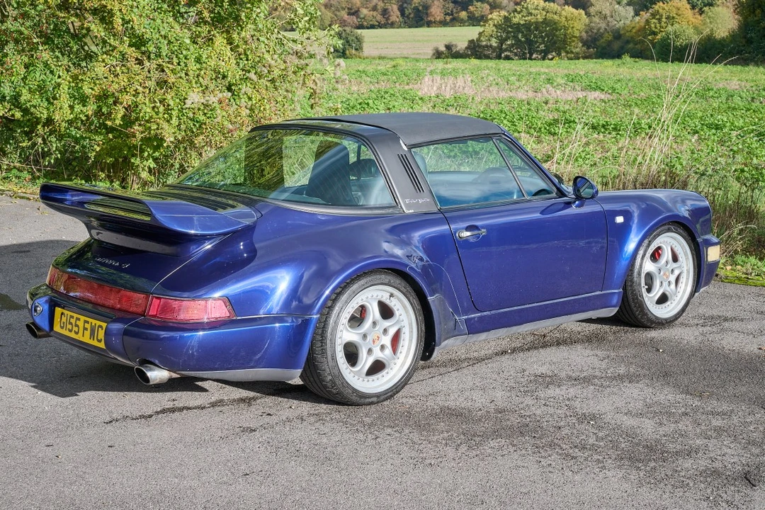 1990 Porsche 964 Carrera 4 - Image 19 of 30