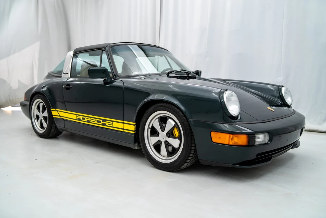 1990 Porsche 964 Carrera 4 - Image 23 of 31
