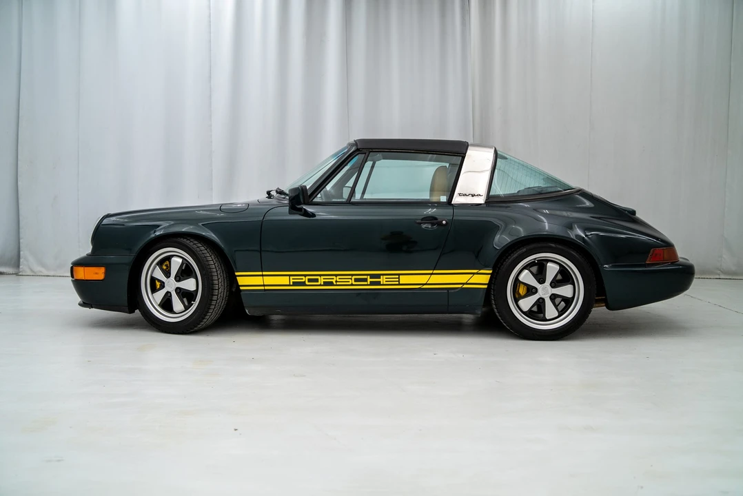 1990 Porsche 964 Carrera 4 - Image 16 of 31