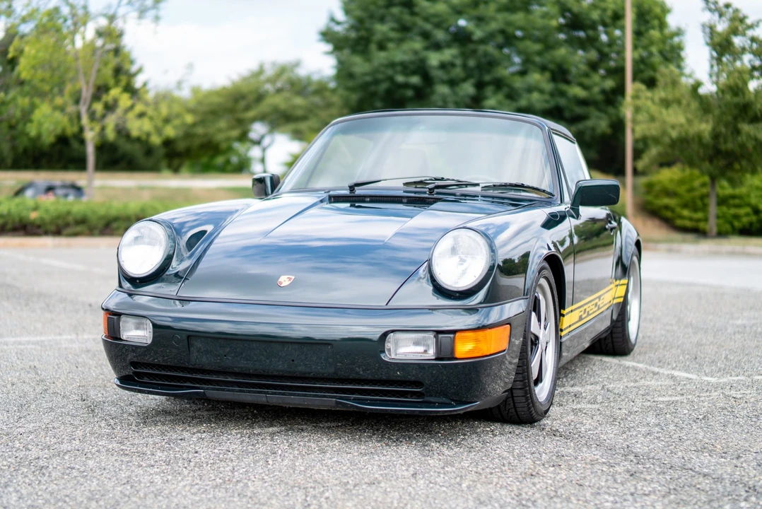 1990 Porsche 964 Carrera 4 - Image 2 of 31