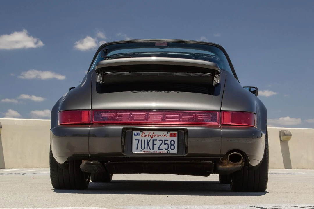 1990 Porsche 964 Carrera 4 - Image 22 of 31