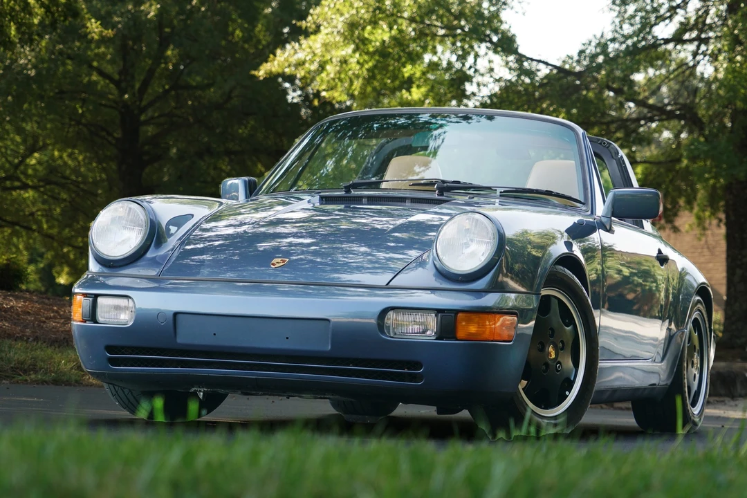 1990 Porsche 964 Carrera 4 - Image 2 of 31