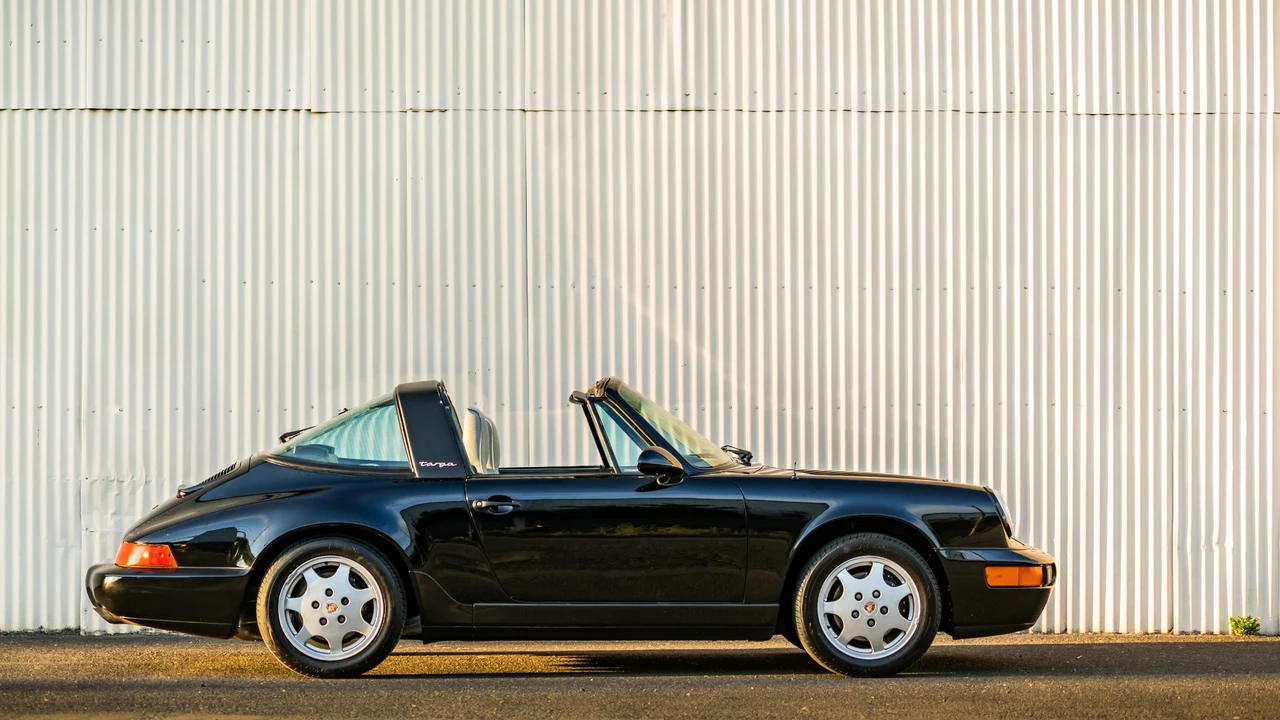 1990 Porsche 964 Carrera 4 - Image 19 of 31
