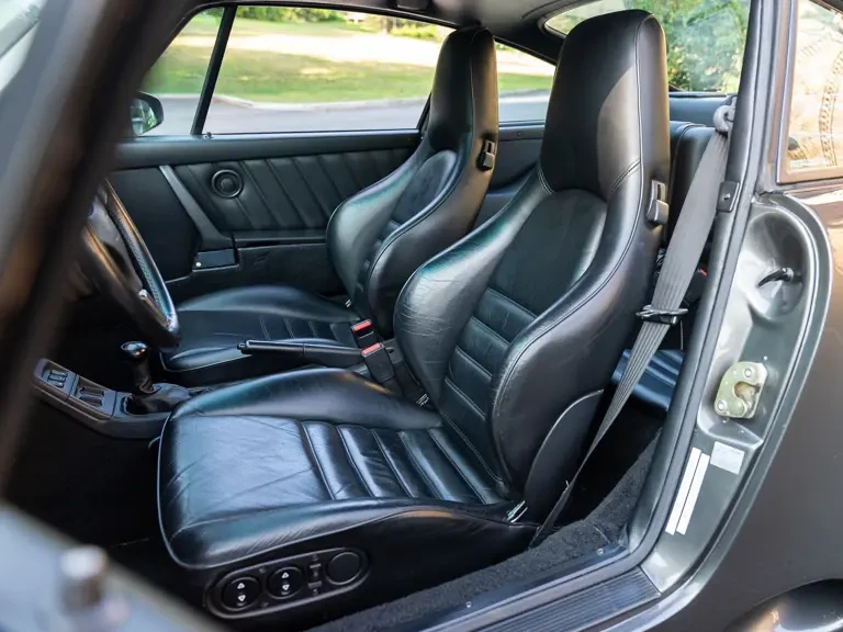 1990 Porsche 964 Carrera 4 - Image 10 of 31