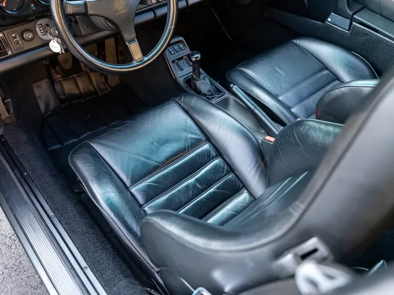 1990 Porsche 964 Carrera 4 - Image 18 of 31