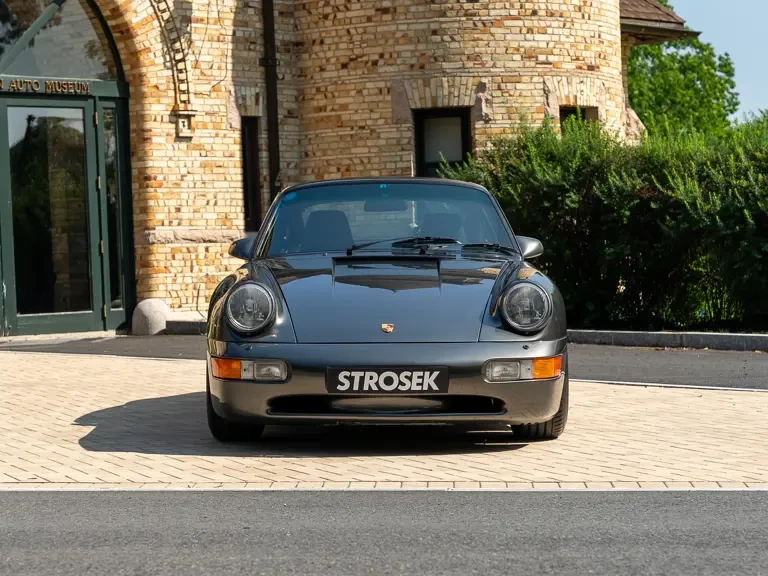 1990 Porsche 964 Carrera 4 - Image 8 of 31