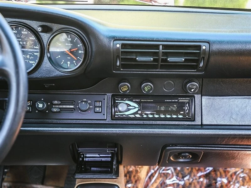 1990 Porsche 964 Carrera 4 - Image 21 of 21