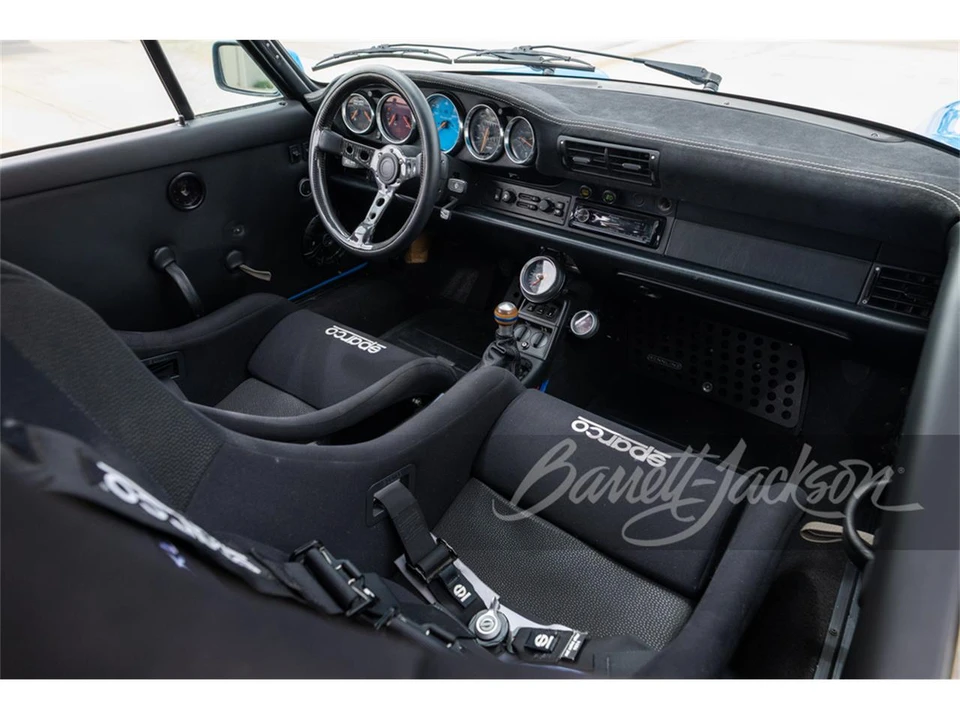 1990 Porsche 964 Carrera 4 - Image 4 of 5