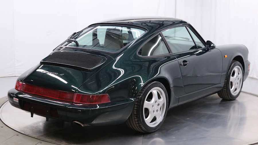 1990 Porsche 964 Carrera 4 - Image 27 of 31