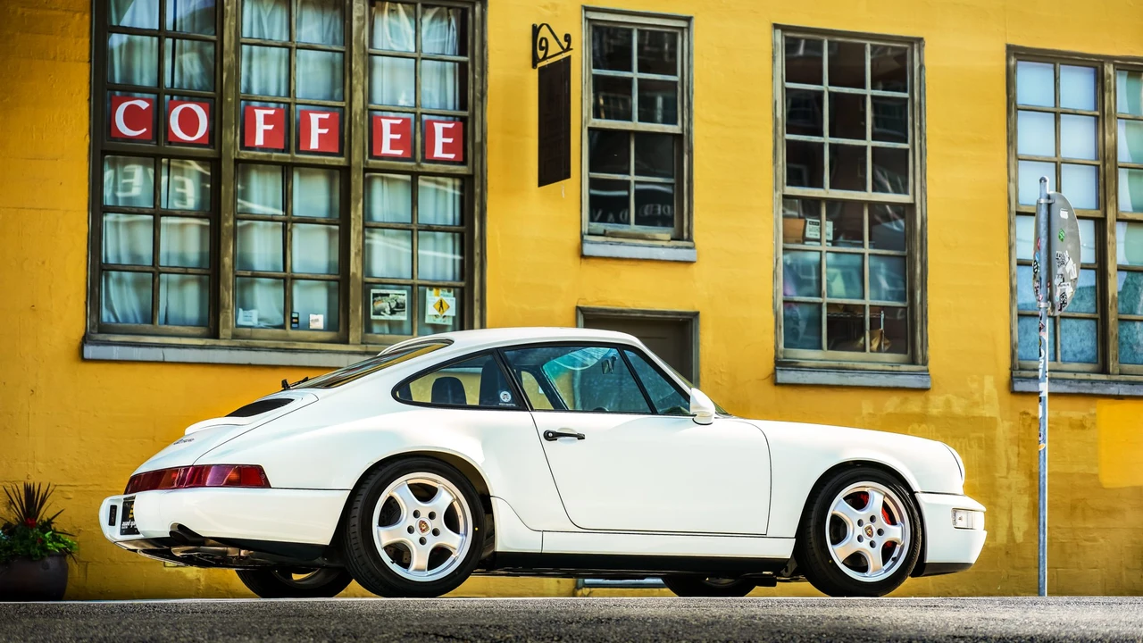 1990 Porsche 964 Carrera - Image 13 of 31