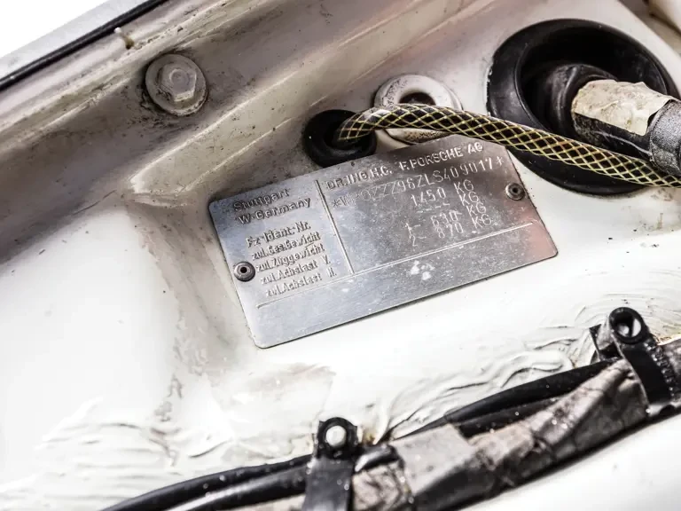 1990 Porsche 964 Carrera - Image 26 of 31