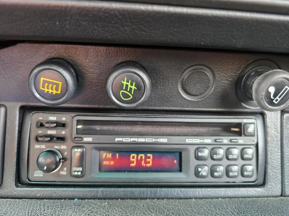 1990 Porsche 964 Carrera - Image 12 of 17