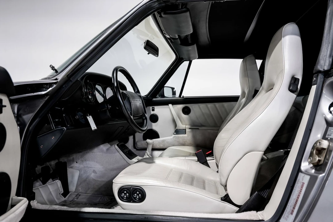 1990 Porsche 964 Carrera - Image 20 of 31