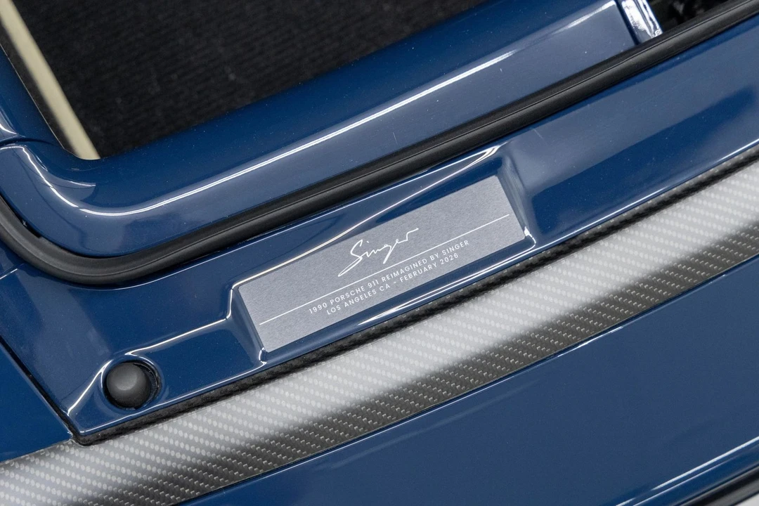 1990 Porsche Reimagined by Singer - Image 19 of 31