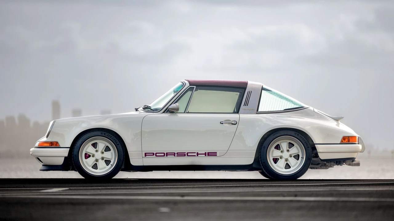 1990 Porsche Reimagined by Singer - Image 13 of 31