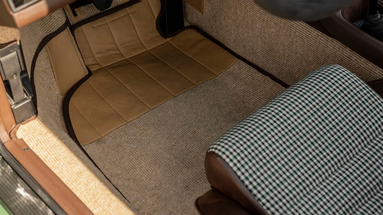 1990 Porsche 911 - Image 5 of 31