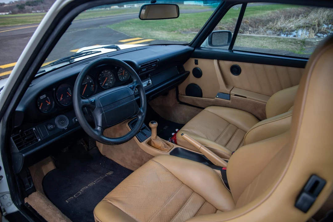 1990 Porsche 964 Carrera - Image 9 of 11