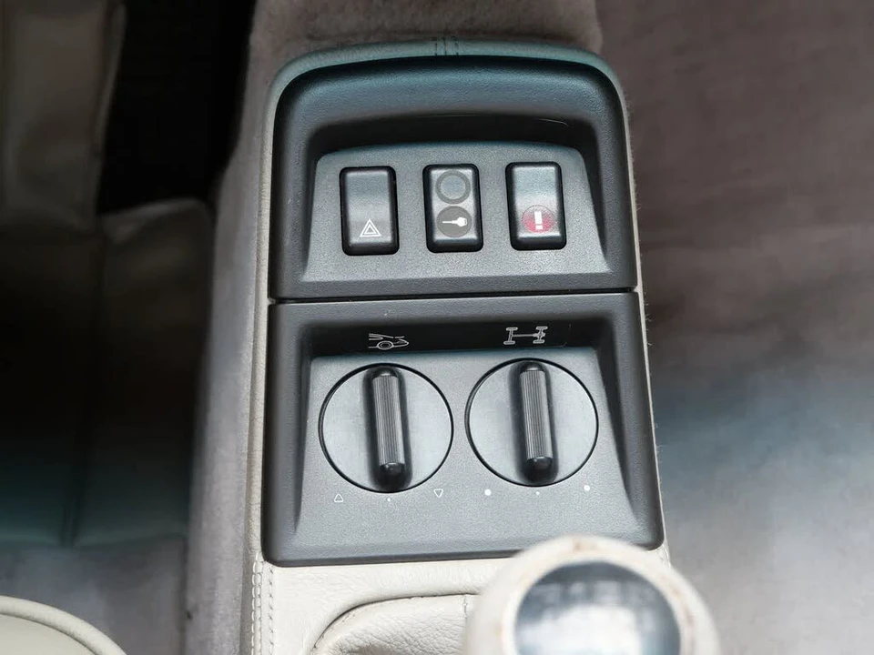 1990 Porsche 964 Carrera - Image 16 of 27
