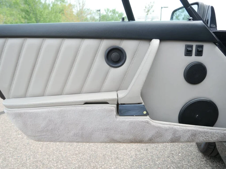 1990 Porsche 964 Carrera - Image 9 of 27