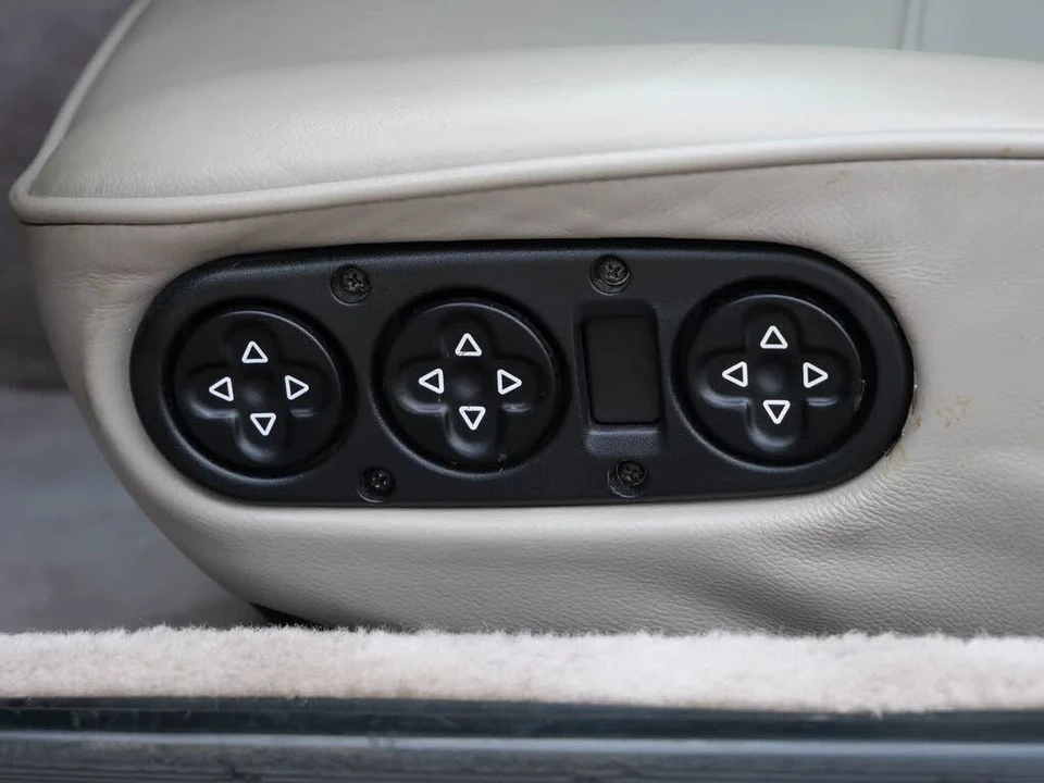 1990 Porsche 964 Carrera - Image 10 of 27