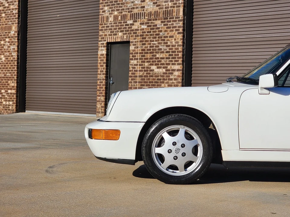 1990 Porsche 964 Carrera 4 - Image 10 of 21