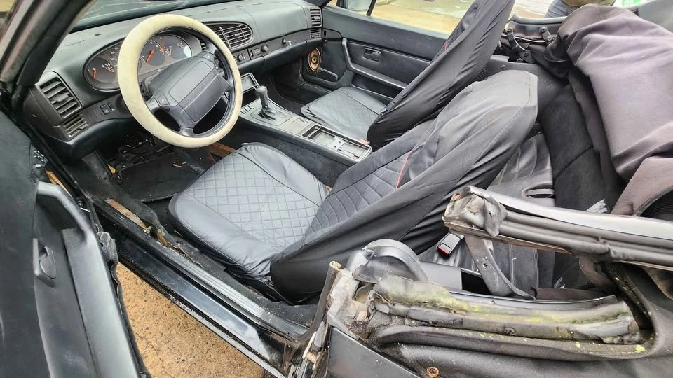 1990 Porsche 928 - Image 8 of 15