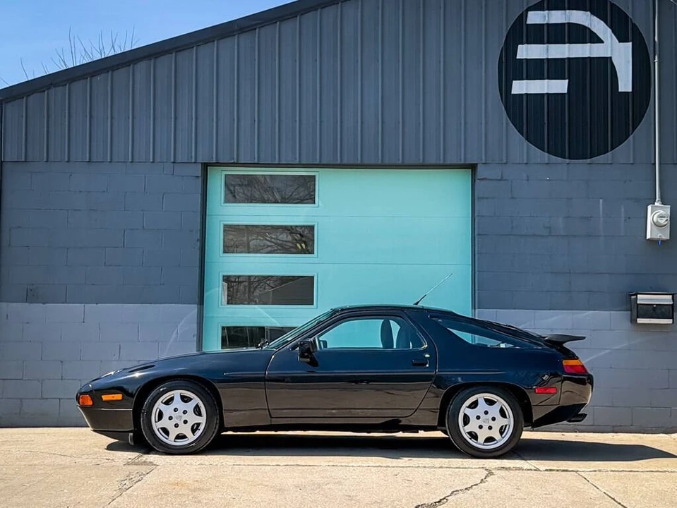 1990 Porsche 928 S4 - Image 3 of 31