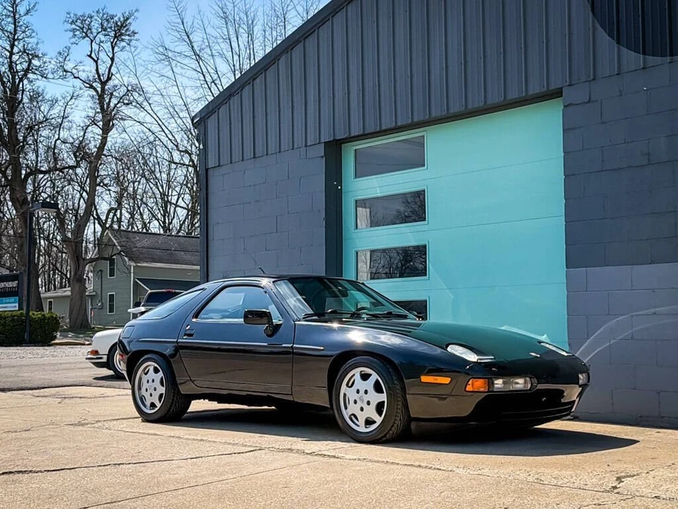1990 Porsche 928 GT - Image 14 of 21