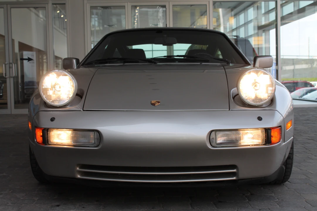 1990 Porsche 928 GT - Image 12 of 31