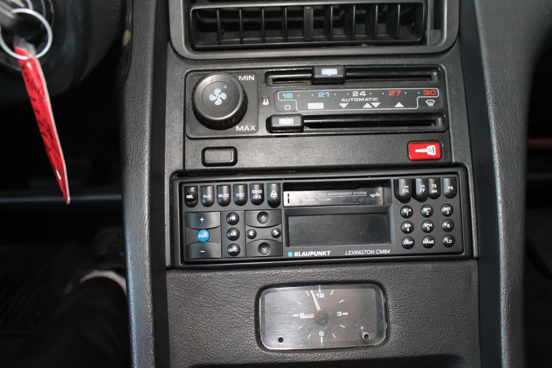 1990 Porsche 928 GT - Image 20 of 31