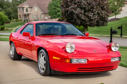 1990 Porsche 928 GT