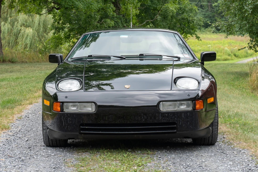1990 Porsche 928 GT - Image 2 of 31