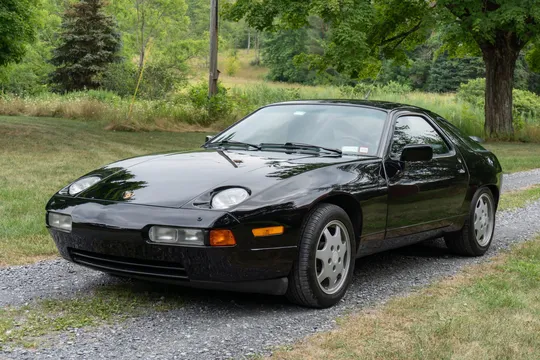 1990 Porsche 928 GT