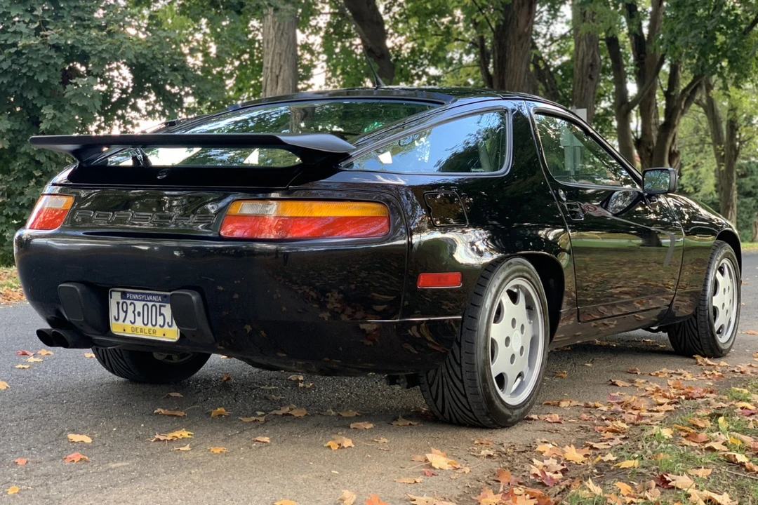 1990 Porsche 928 GT - Image 18 of 31