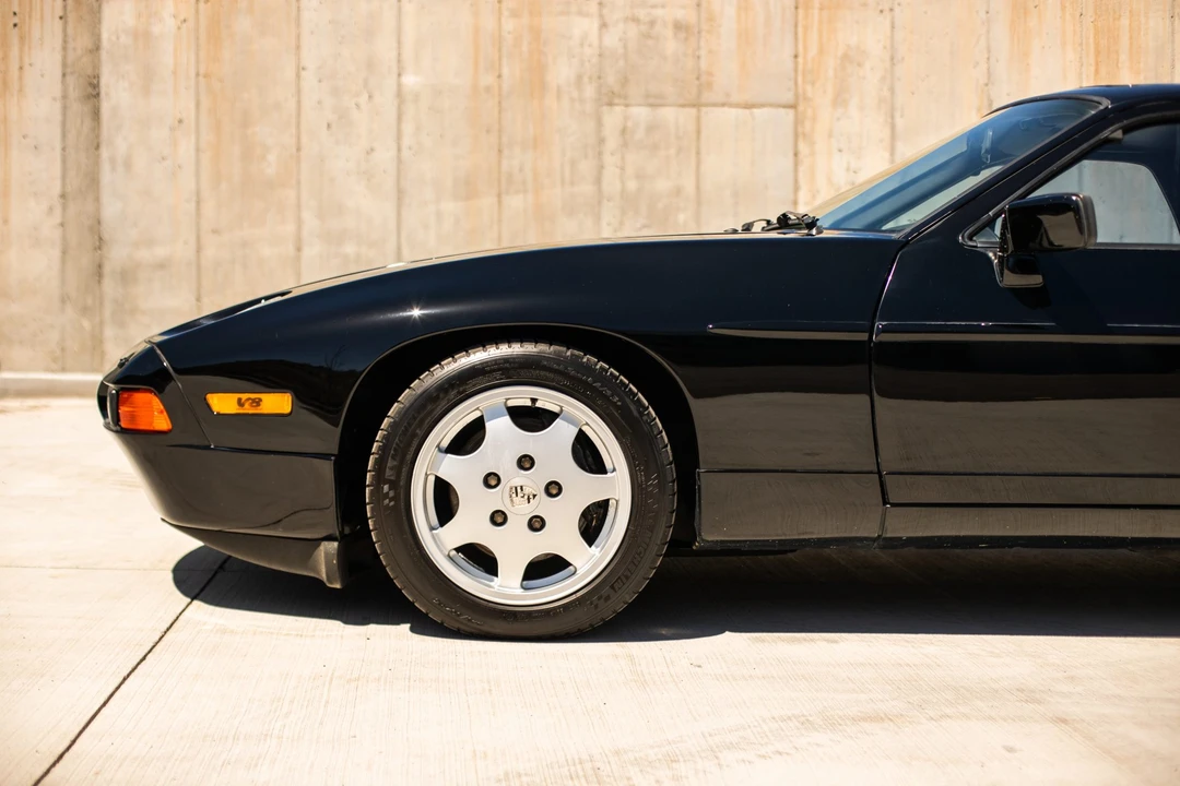 1990 Porsche 928 GT - Image 22 of 31