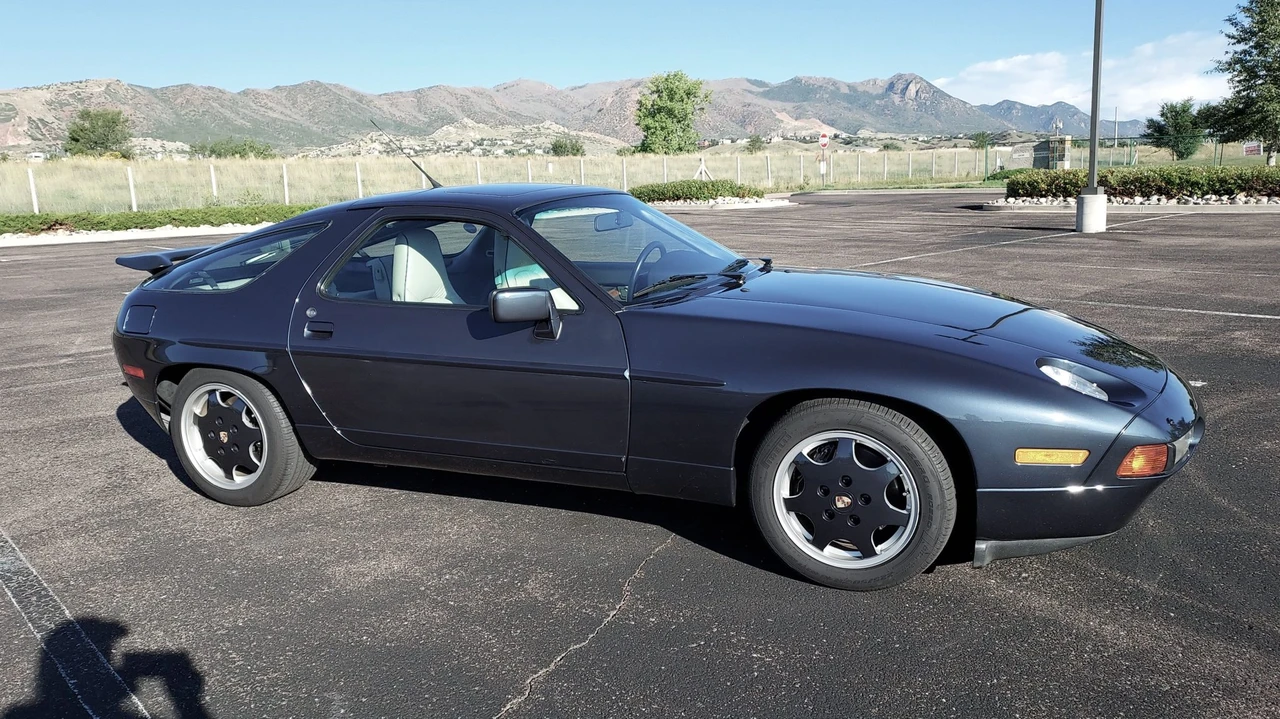 1990 Porsche 928 GT - Image 6 of 31