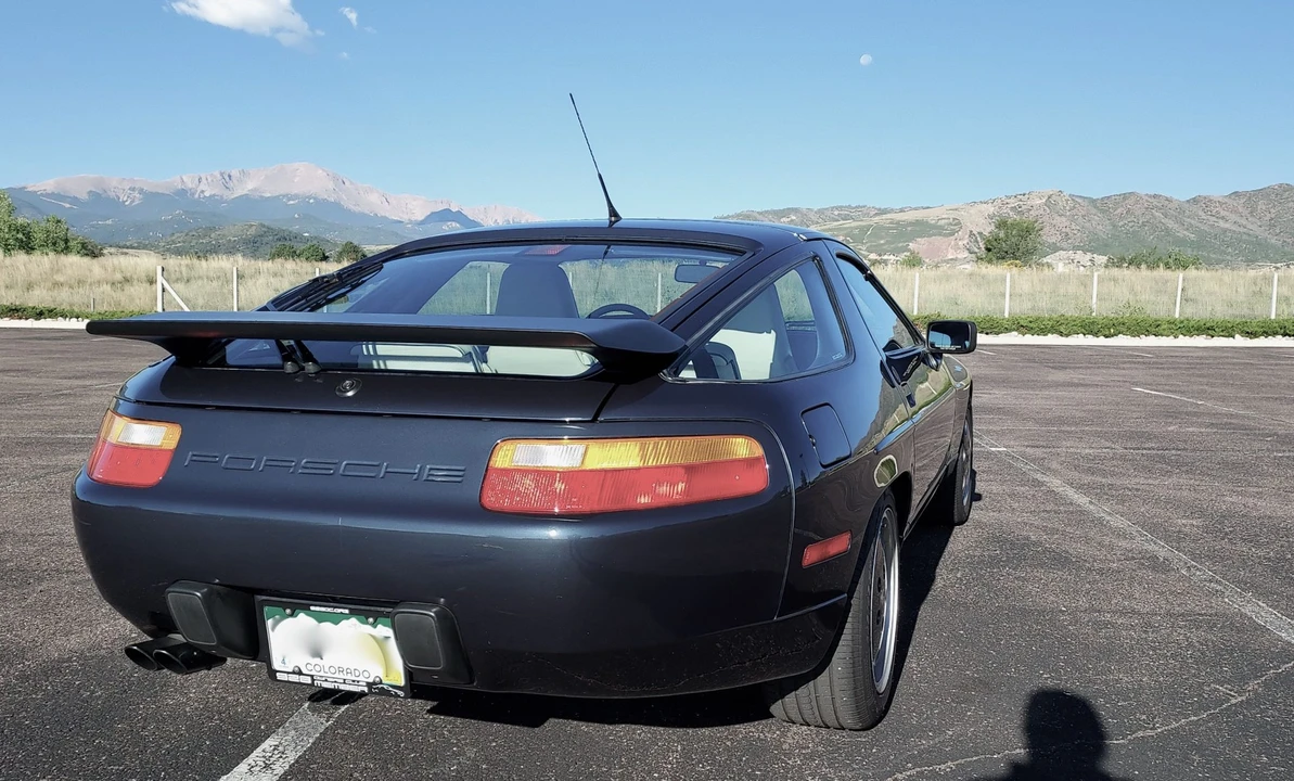 1990 Porsche 928 GT - Image 7 of 31
