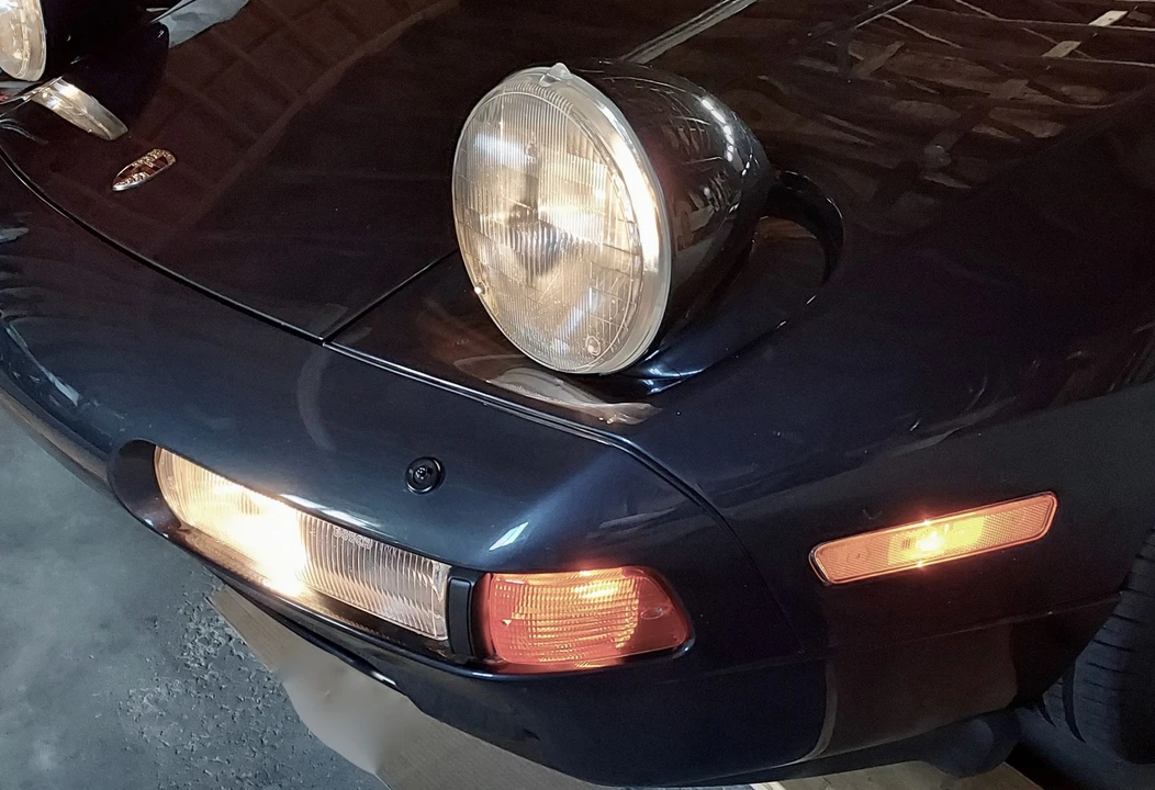 1990 Porsche 928 GT - Image 22 of 31
