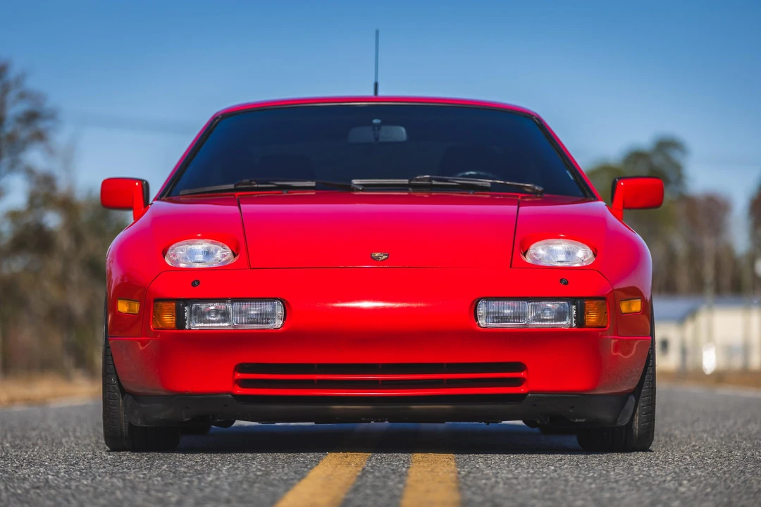 1990 Porsche 928 GT - Image 2 of 31