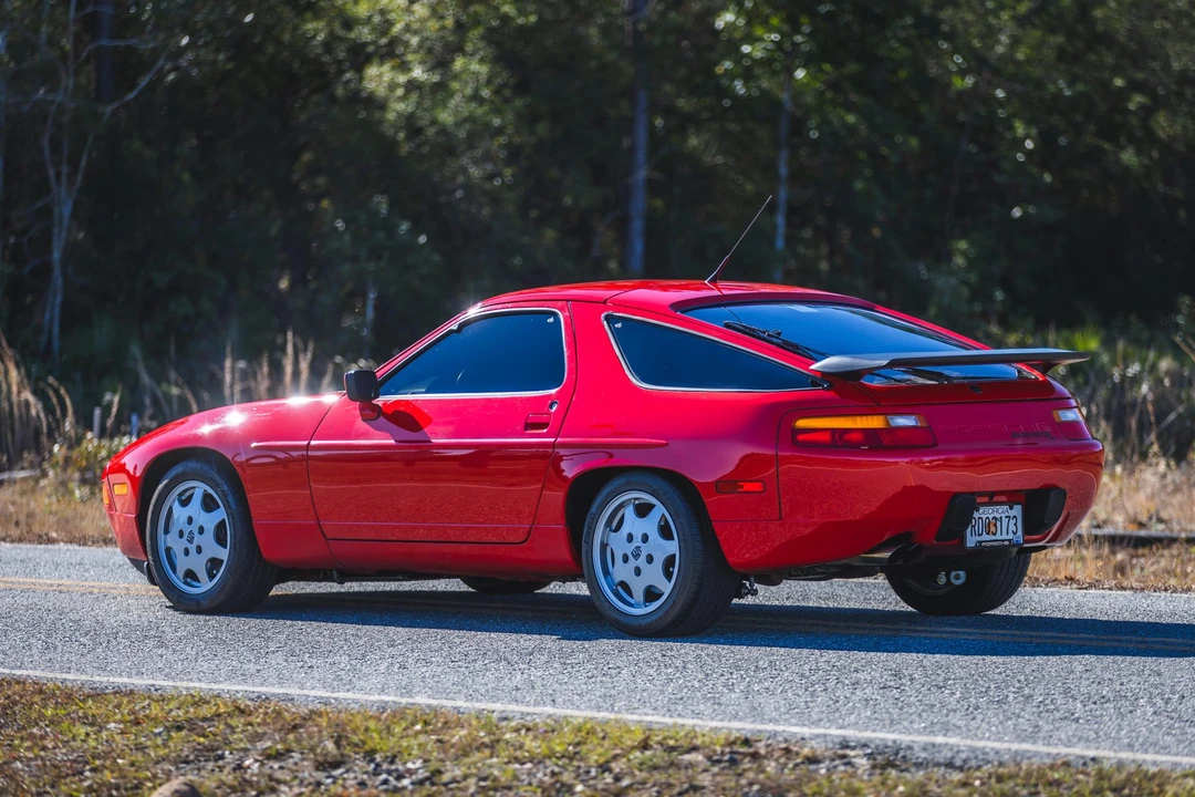 1990 Porsche 928 GT - Image 6 of 31