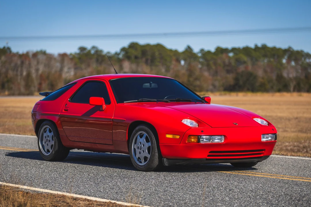 1990 Porsche 928 GT - Image 10 of 31