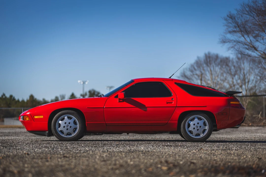 1990 Porsche 928 GT - Image 12 of 31