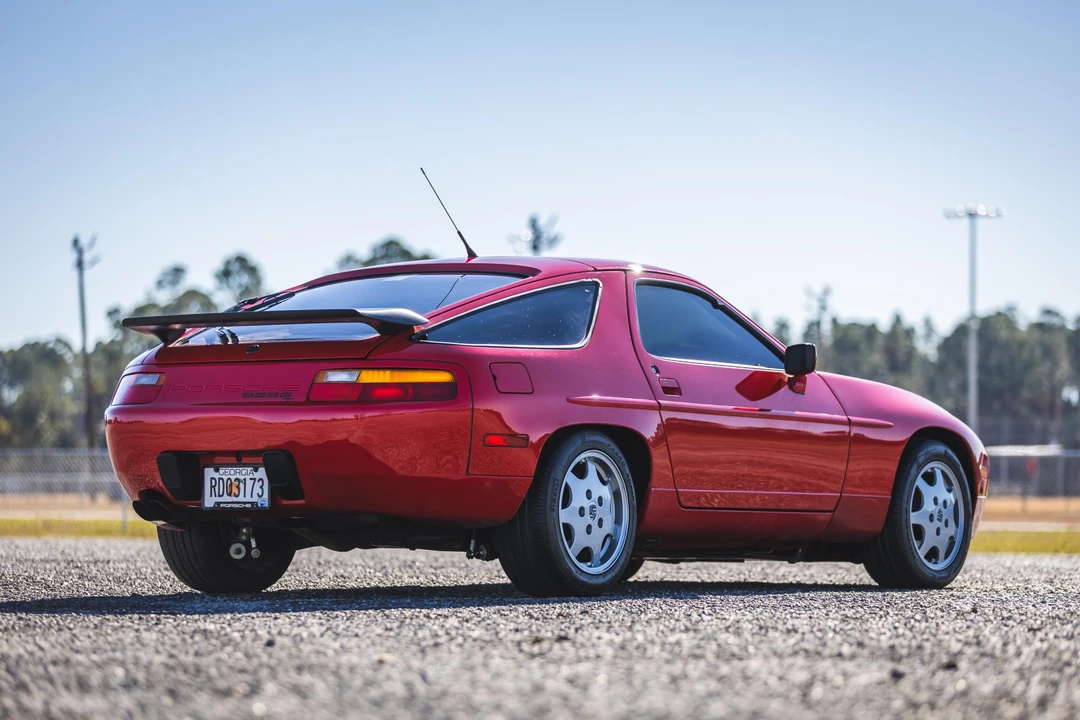 1990 Porsche 928 GT - Image 15 of 31