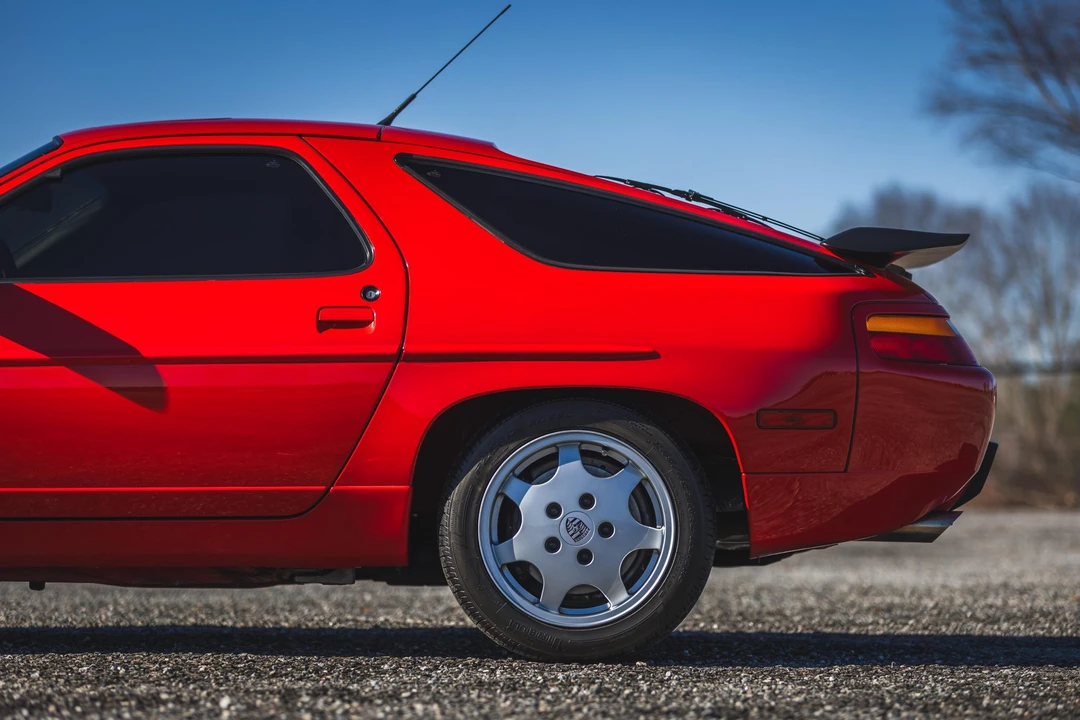 1990 Porsche 928 GT - Image 26 of 31