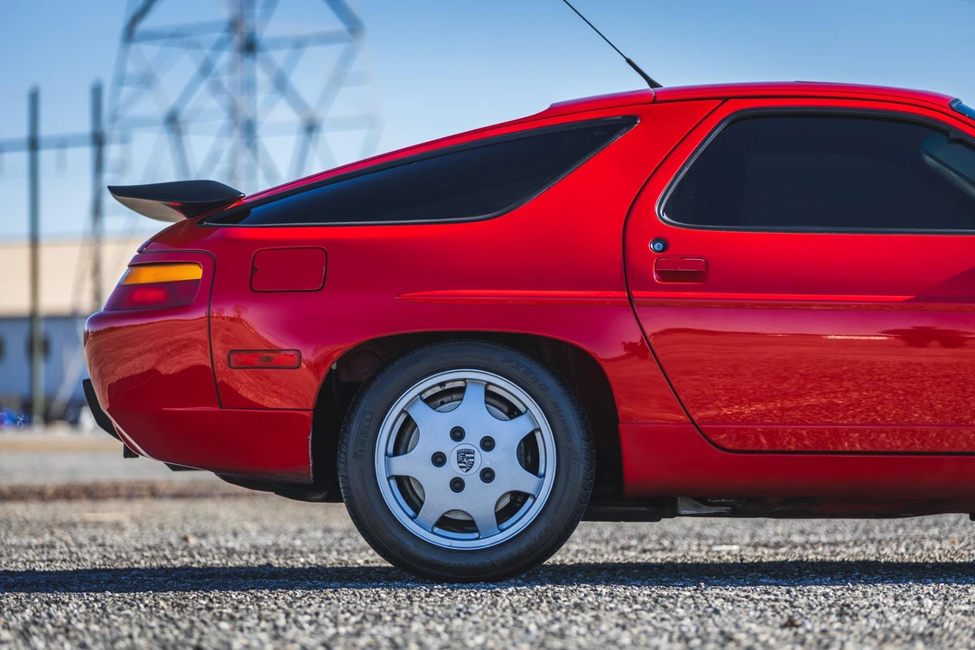 1990 Porsche 928 GT - Image 27 of 31