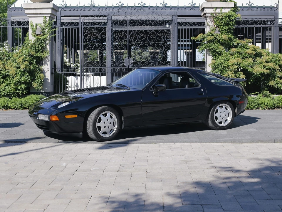 1990 Porsche 928 GT - Image 16 of 31