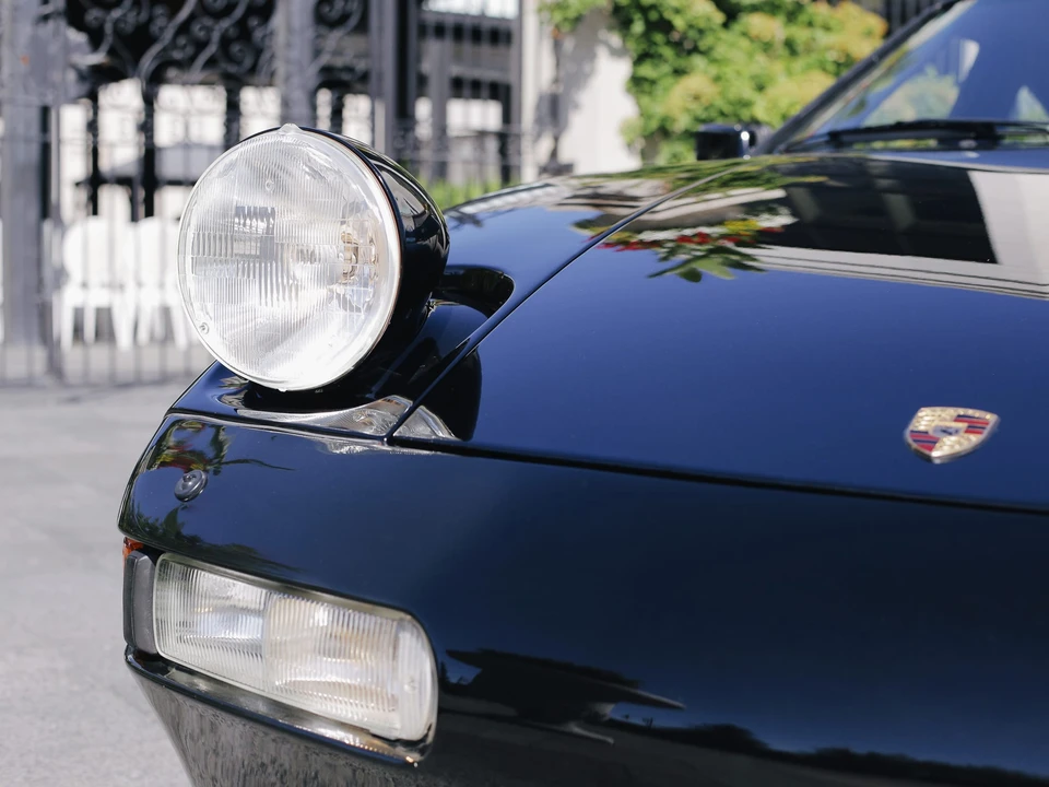 1990 Porsche 928 GT - Image 28 of 31